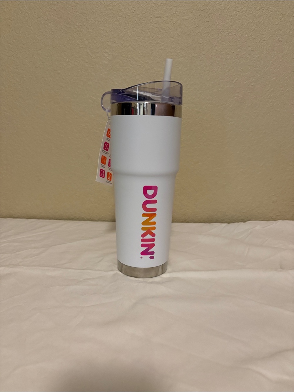 Dunkin' 32 oz Stainless Steel Insulated Tumbler White Logo w/Lid & Straw